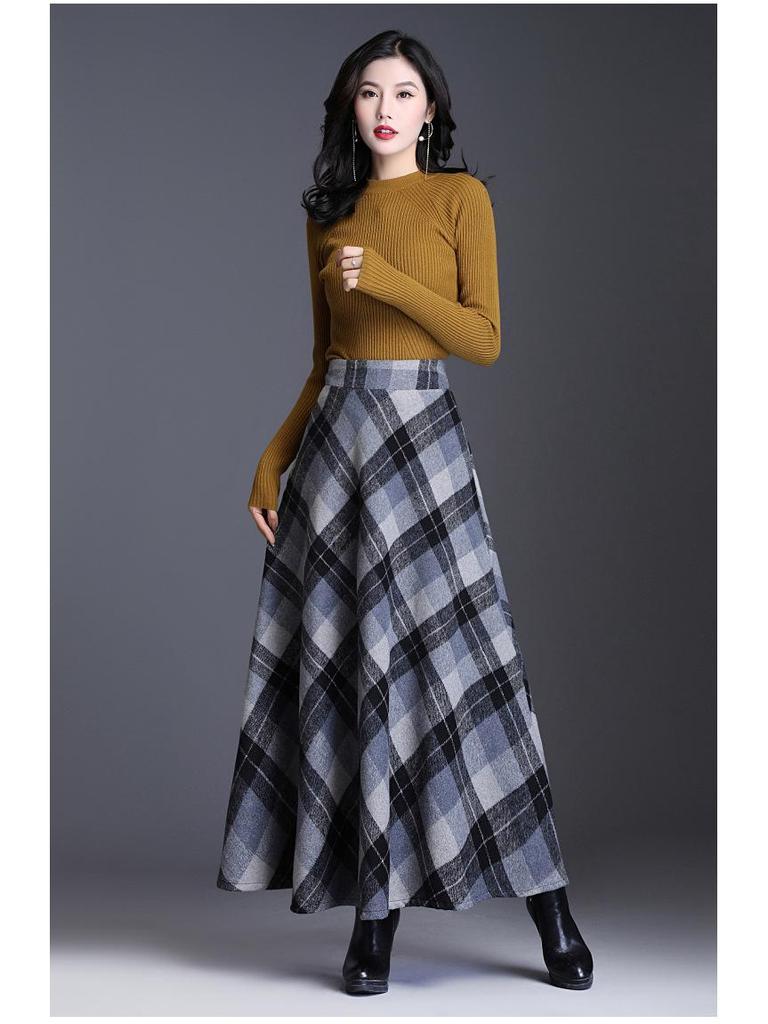 Women's 2024 Autumn/Winter Korean Plaid Wool-Blend A-Line Midi Skirt - Slimming, Thickened, Large Hem