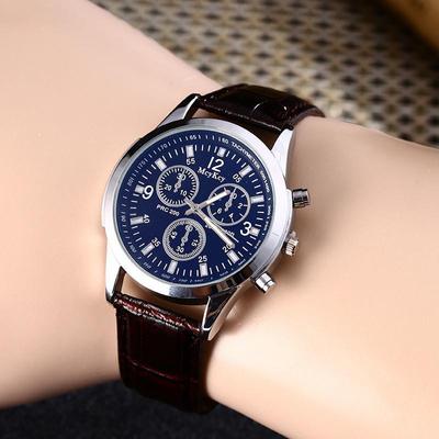 Men's Fake Three Eyes Belt Watch Blue Light Glass Classic Wrist Watch