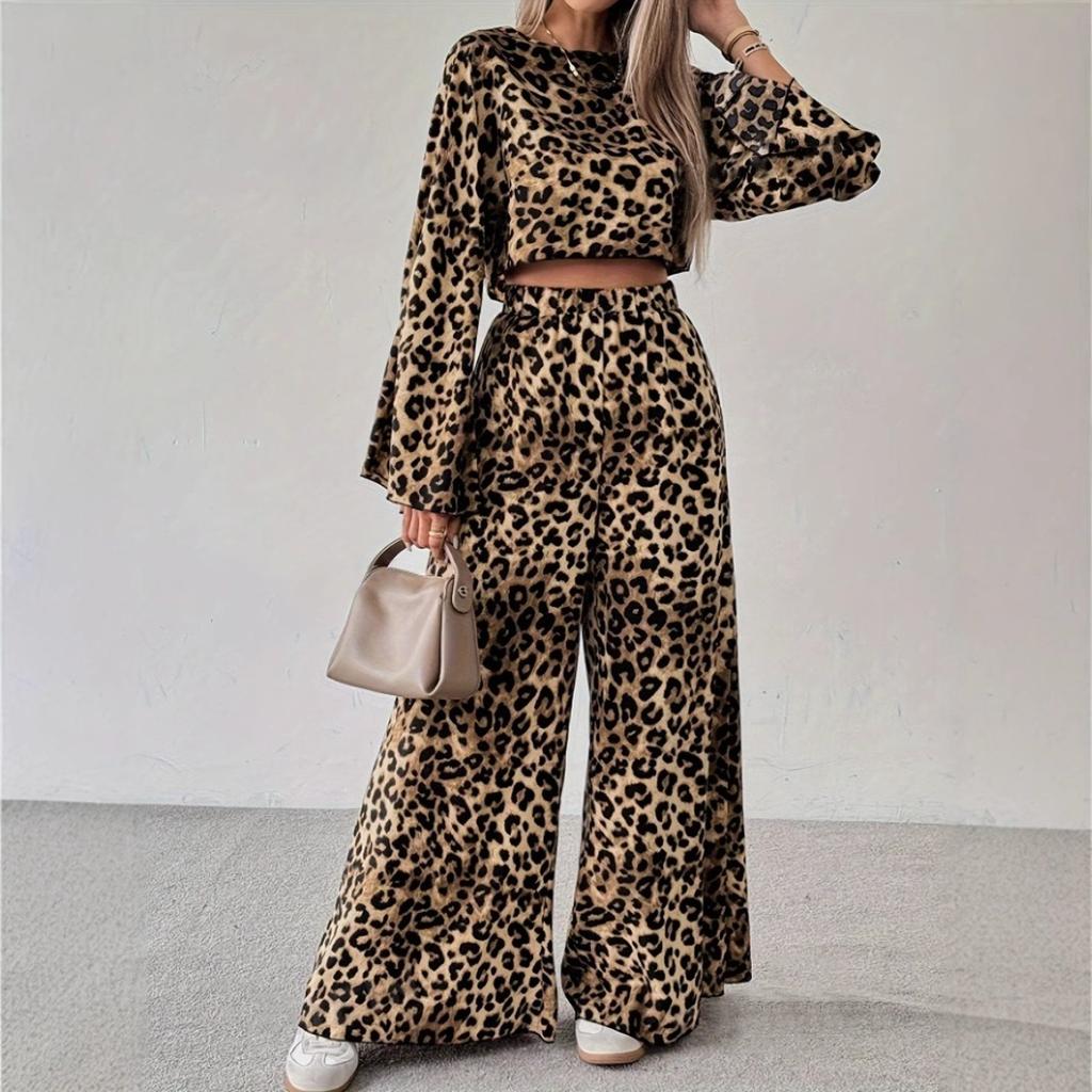 Women's Loose Fit Two Piece Pant Suit Long Sleeve Crop Top Elastic Waist Wide Leg Leopard Matching Set