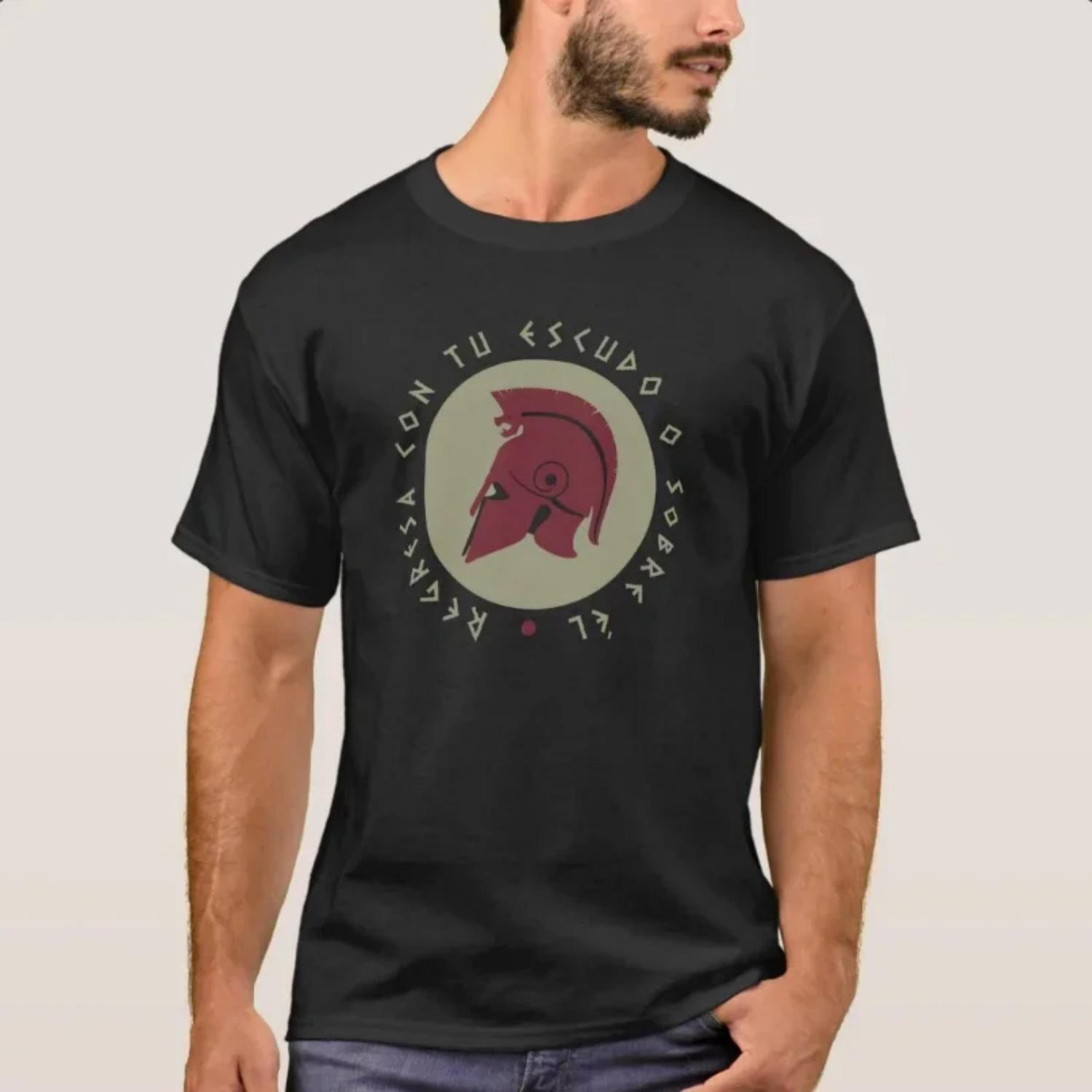 

Yelmo Hoplite_ It Returns with Your Shield or On Him T-Shirt 100% Cotton O-Neck Short Sleeve Casual Mens T-shirt Size S-3XL XXXXXL чорний