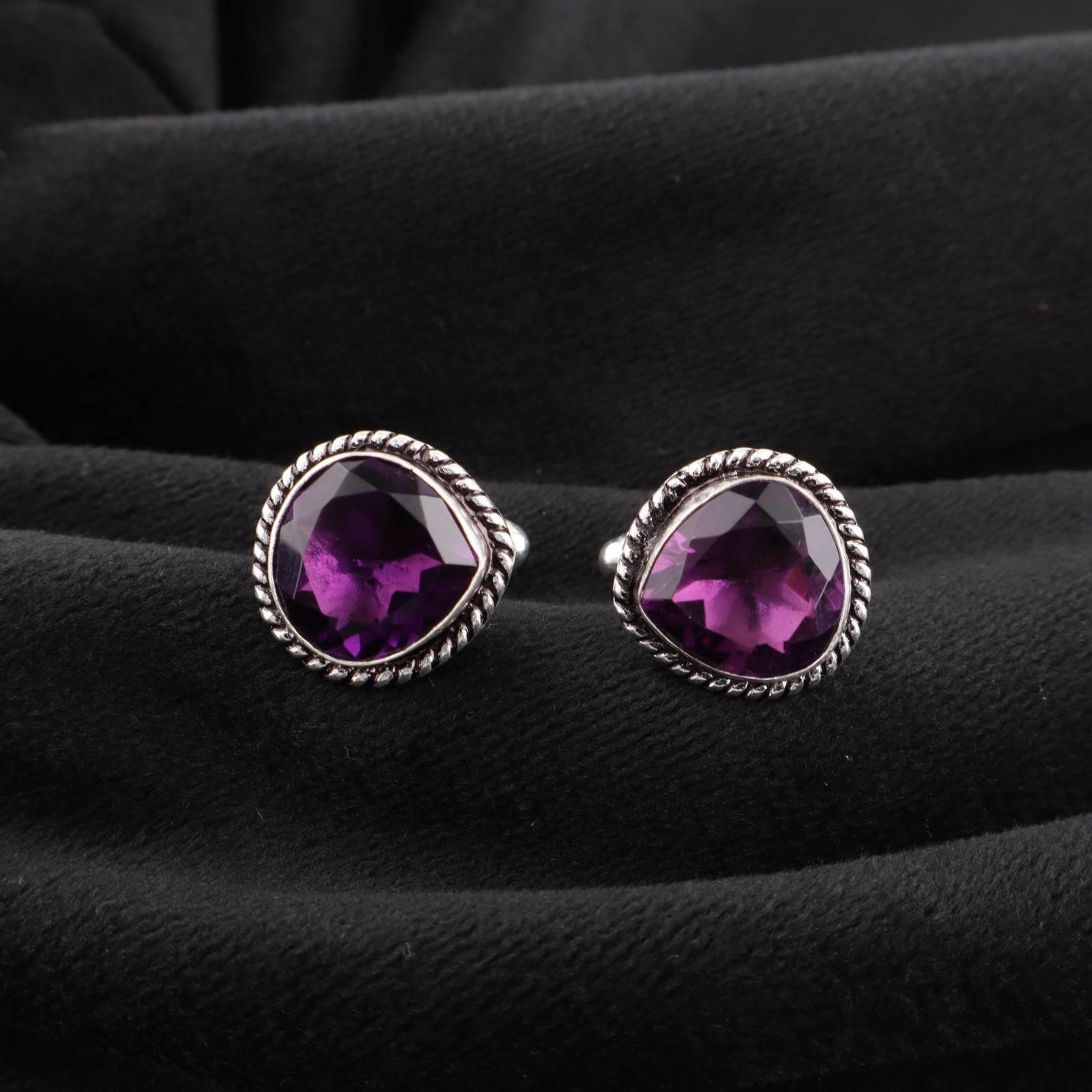 

Аметист Драгоценный камень 925 Стерлинговое серебро Ювелирные изделия Ручной работы Мужской костюм Запонки 0,62 CL-8-3