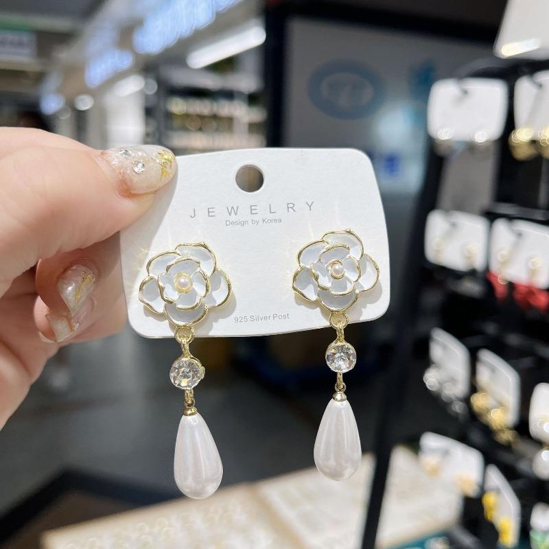 Elegant Long Pearl Earrings Women's Tea Flower Super Fairy Tale Style Jewelry Accessories Perfect Gift
