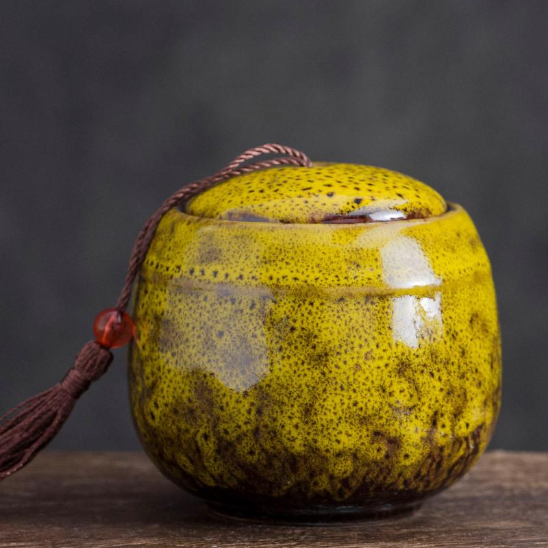 Creative Ceramic Small Tea Pot Kiln Turned Vintage Storage Candy Jar Portable Tea Set Accessories Medicine Powder Food Container