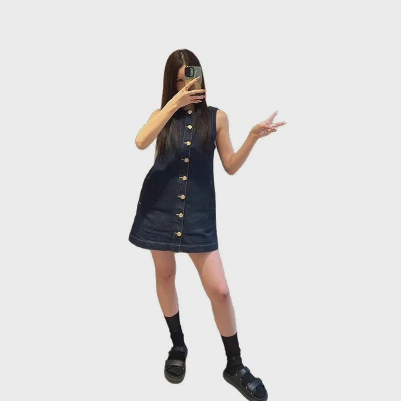 2025 Vintage Sleeveless Summer Dress - Single-Breasted, Stylish, Slightly Fitted Design for Women