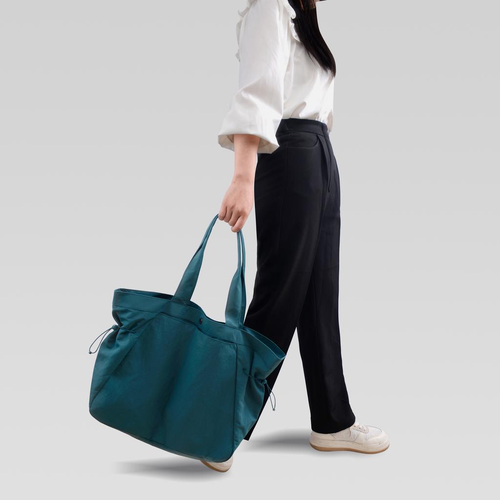The Same Sports Yoga Handbag, Going Out For Storage, Commuting Shoulder Bag, Printed Anti-Splashing Tote Bag.