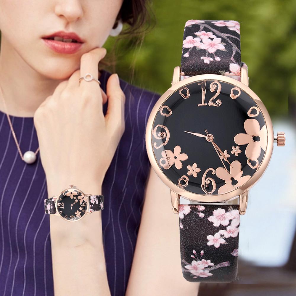 Women Fashion Embossed Flowers Small Fresh Printed Belt Student Quartz Watch
