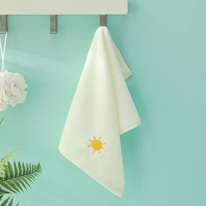 Měkký Vyšívaný Vzor Ovoce Ručník Žakárový Absorpční Zesílený Bavlna Mateřská Škola Dětský Ručník na Obličej