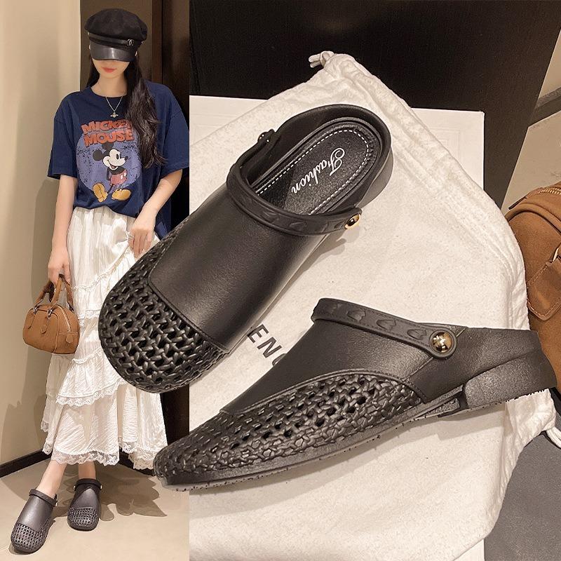Summer Baotou new breathable woven women's outer slippers fashionable hollow round head versatile cool slippers