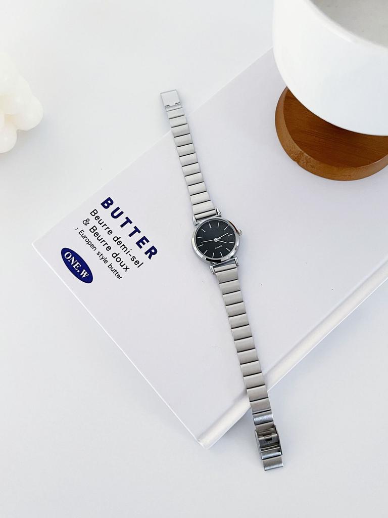 Steel Belt Small Niche High-End Watch Simple Student Steel Belt Quartz Watch Waterproof Women'S Watch