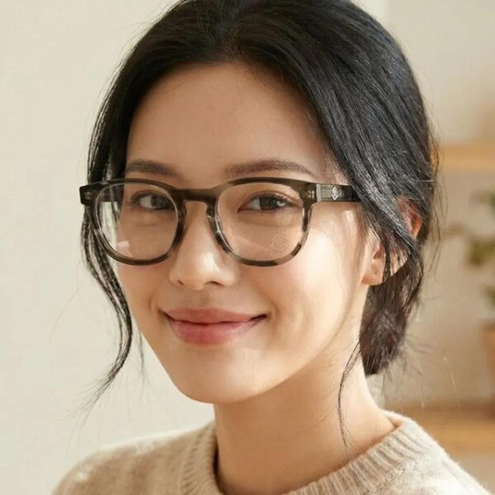 [Moncler] Eyeglass Frames ML5052 020 Matte Vintage Men s & Women s Square Horn-rimmed Glasses