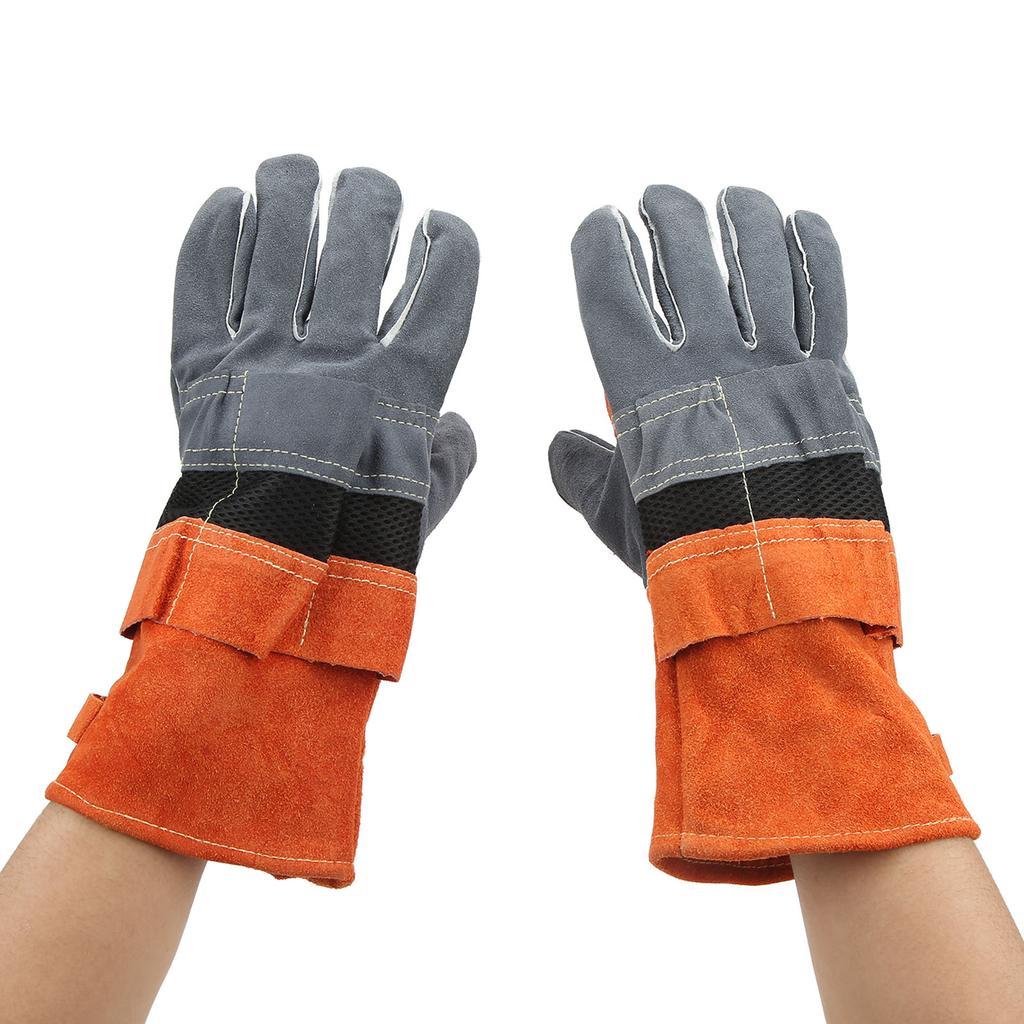 1 Pair of Heat Resistant Gloves  proof Flame Retardant Non Scalding Leather for BBQ Grill