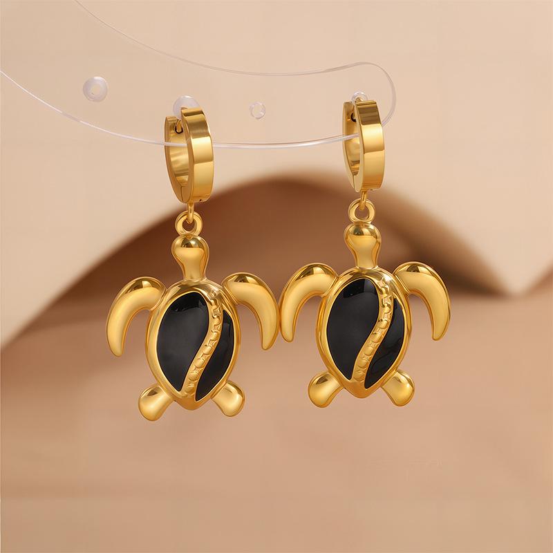 Titanium and Steel Earrings, Fashionable Ocean-themed Turtle Drooling Earrings, Cute Turtle Earrings with An Elegant Touch for Ladies.