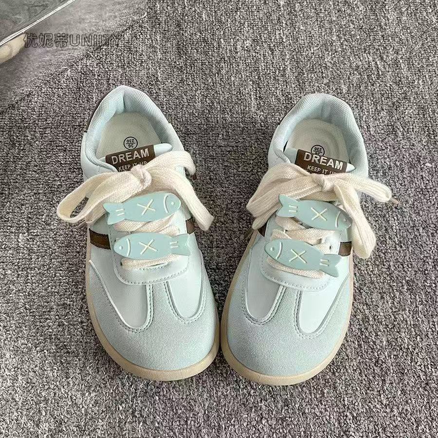 Casual platform year autumn new chic shoes retro German training shoes