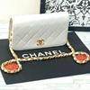 Matelasse  Quilted Chain Shoulder Bag   Lambskin, Single Flap, White, Push-Lock, Gold-tone Hardware