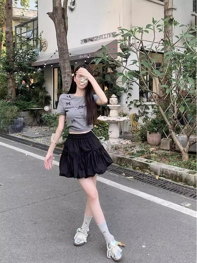 Women's Gray High-Waist Pleated Bow Skirt: Summer Slimming, Ant-Exposure Lantern Style