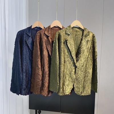 Women's Slim, Hand-Pleated Suit Jacket - Short Style with Long Sleeves, Comfortable and Versatile for Spring & Autumn