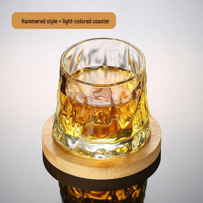 Otočná sklenice na whisky: Gyro Dekompresní Kladívkový Design
