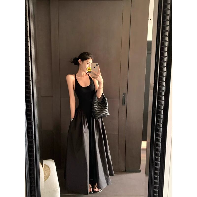 Kumikumi Pure Desire Style Black Patchwork Sling Dress Women Summer French Style Temperament Waist Hugging Large Swing Skirt Long Dress