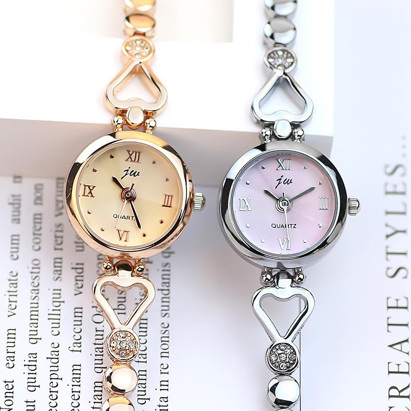 Fashion Watch Women'S Steel Belt Student Small Dial Bracelet Electronic Light Luxury Simple Temperament Quartz Watch