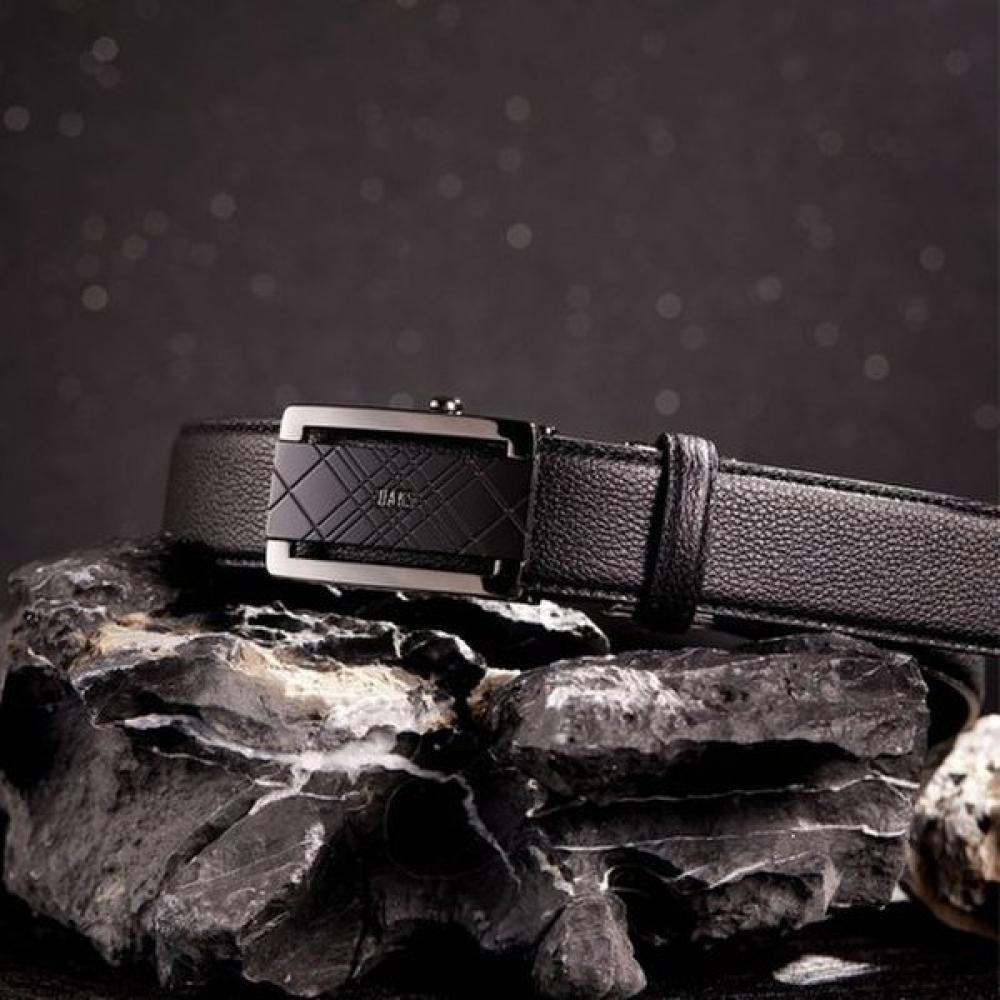 

Daks Black Check Pattern Embossed Matte Buckle Leather Automatic Belt Single option