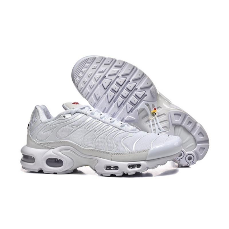 2026 Fashion Trend Tn plus Running Shoes Mens White Black Atlanta Hyper blue pink True Green Women Breathable Sneaker Trainer Outdoor Sport Shoes
