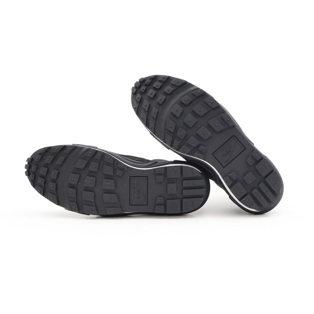 FN0563-001 Sacai Nike Magmascape Black (Men's)