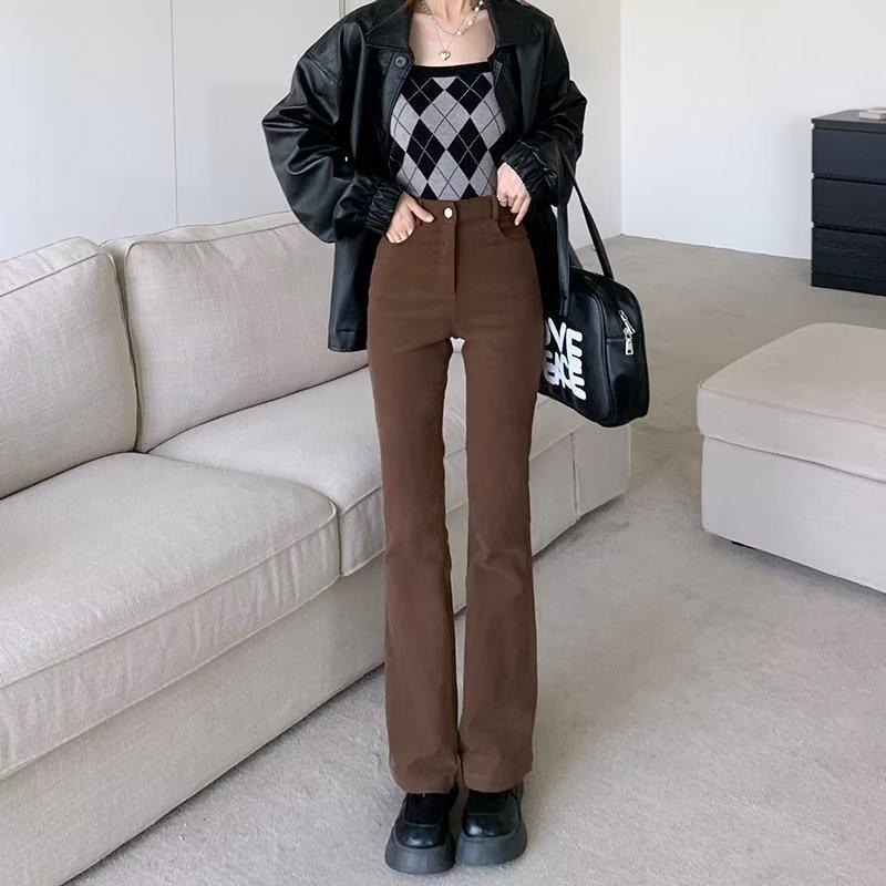 

Женские американские ретро коричневые джинсы клеш с высокой посадкой - Тренд осени 2023 2XL коричневый