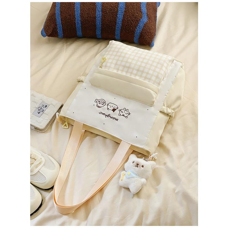 Lightweight and largecapacity backpack, new Japanese ins, highvalue, fresh and sweet plaid, junior high school schoolbag.