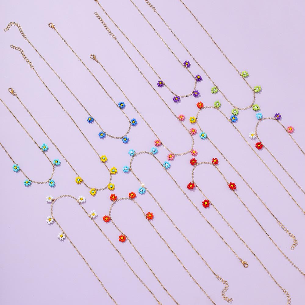 Trendy European Style Creative Floral Beaded Necklace With Unique Allure And Charm