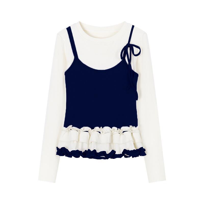 Sweet wind age-reducing fake two-piece long-sleeved T-shirt women's spring niche fungus lace inner with thin short top