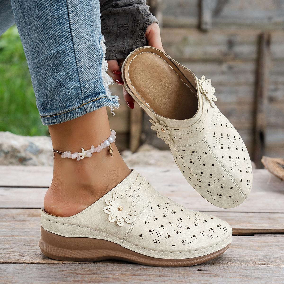 

Fashion 2025 New Women Wedge Mules Slippers Lightweight Hollow Out Shoes Woman Plus Size Thick Sole Outdoor Sandals Female Slides Women 39 білий