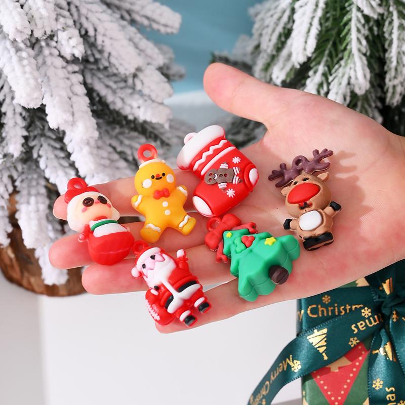 40Pcs Christmas Themed Party Key Ring Gift Pack Surprise Box Suitable As Christmas Gift Party Gift Best For Christmas