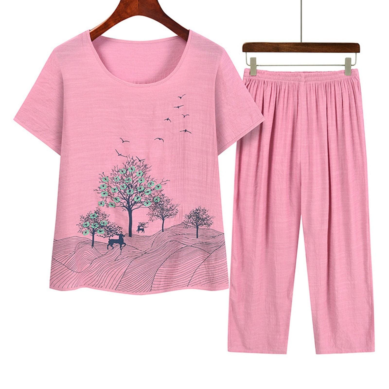 

Жіночі піжами з квітковим круглим вирізом і короткими рукавами з брюками-капрі Комплекти для сну XL рожевий