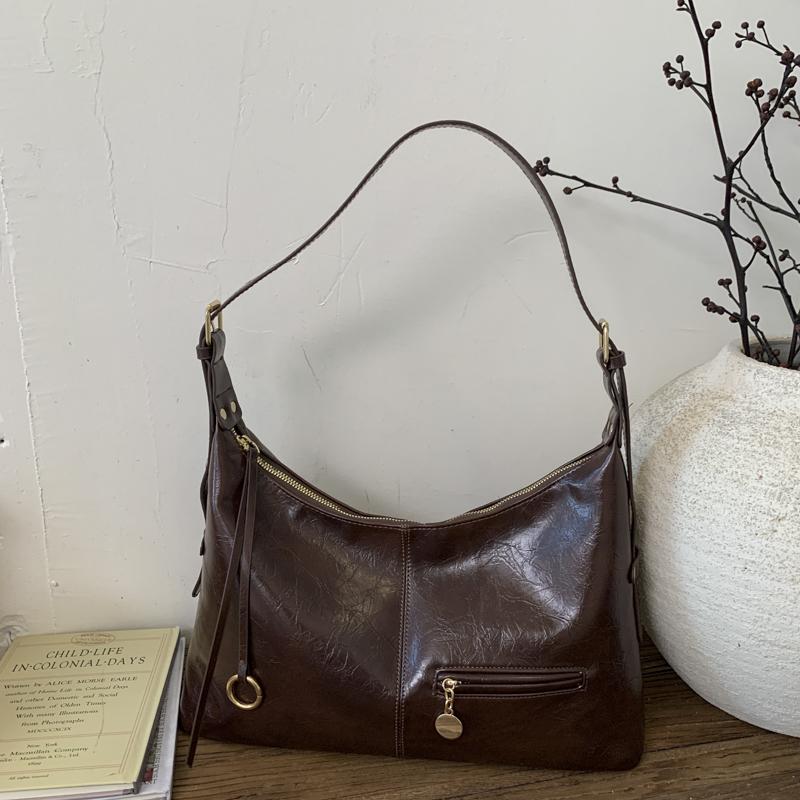 

Women s Bag Korean Retro Oil Leather Handbag New Commuter Versatile Crossbody Bags Large Capacity One Shoulder Underarm Pouch (30cm<Max Length<50cm) кофейный