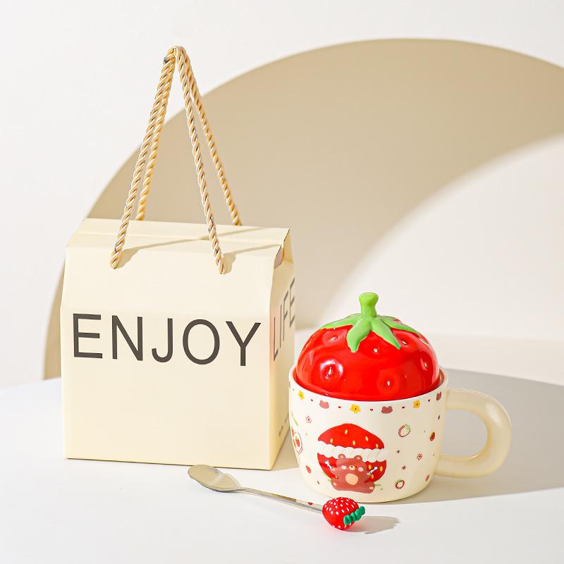 Erdbeerbär Keramiktasse mit Deckel für Mädchen Geschenk Tasse für Haushalt Becher Hochwertig Aussehende Paar Milch Frühstückstasse