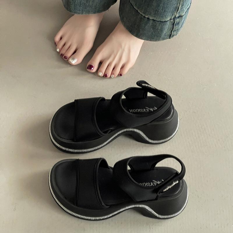 Increase the height of the open-toe word with sandals women's fashion platform 2025 summer new Velcro versatile beach shoes sandals