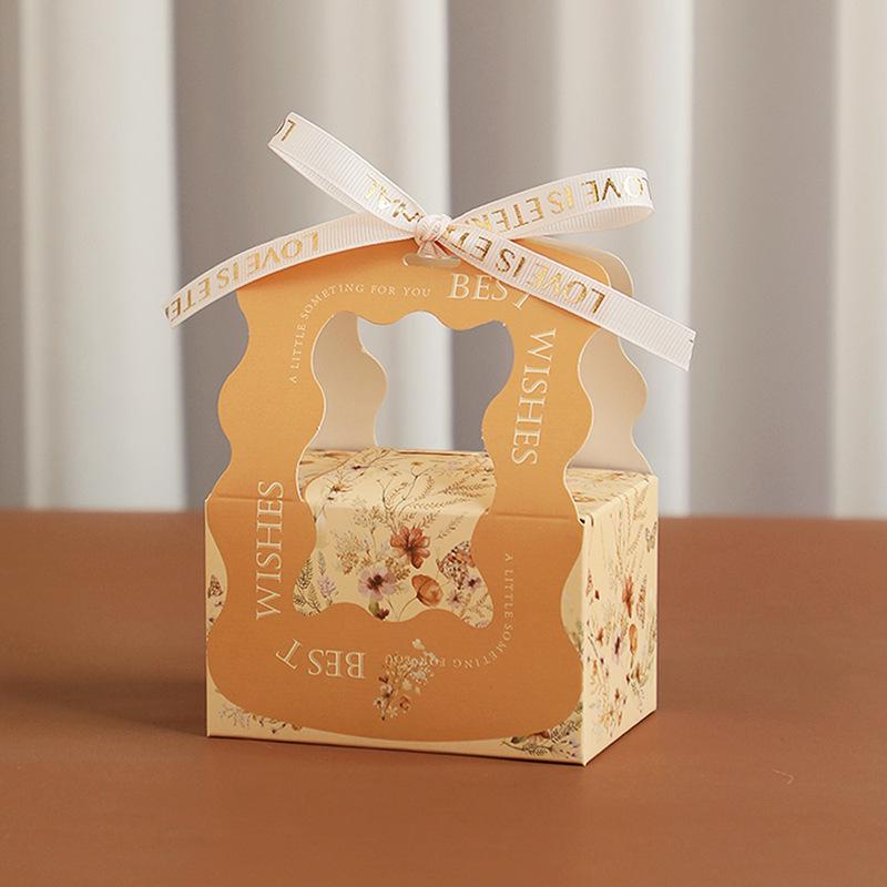 Fresh Style Wedding Candy Gift Box - Elegant Handheld Favors for Weddings 2026 Small