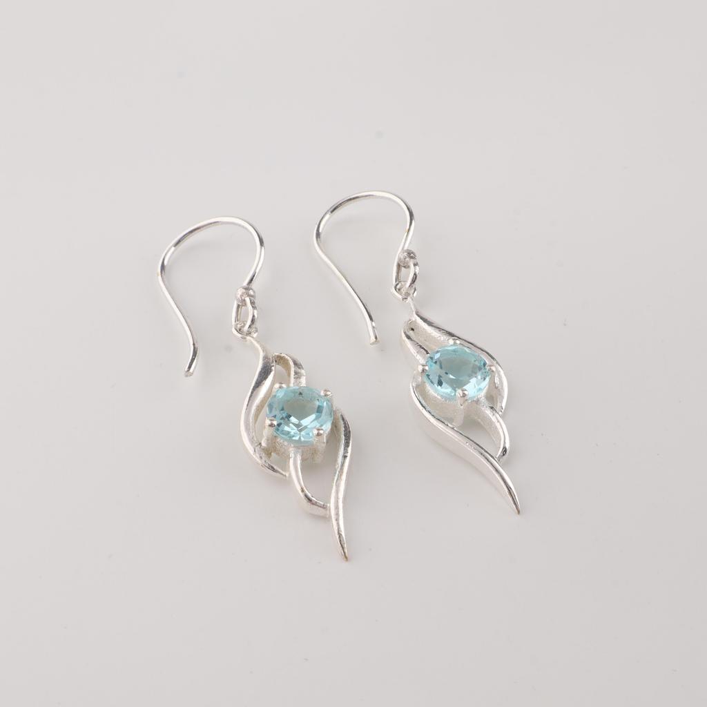 Natürlicher Himmelblauer Topas Edelstein 925 Sterlingsilber Designer Schmuck Damen Hängeohrring 1,7" CE-22-4