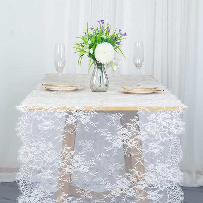 White Floral Hollowed Out Table Runner Rectangular French Style Romantic Table Cloths Vintage Embroidered Lace Fabric Wedding Decoration Table Linen