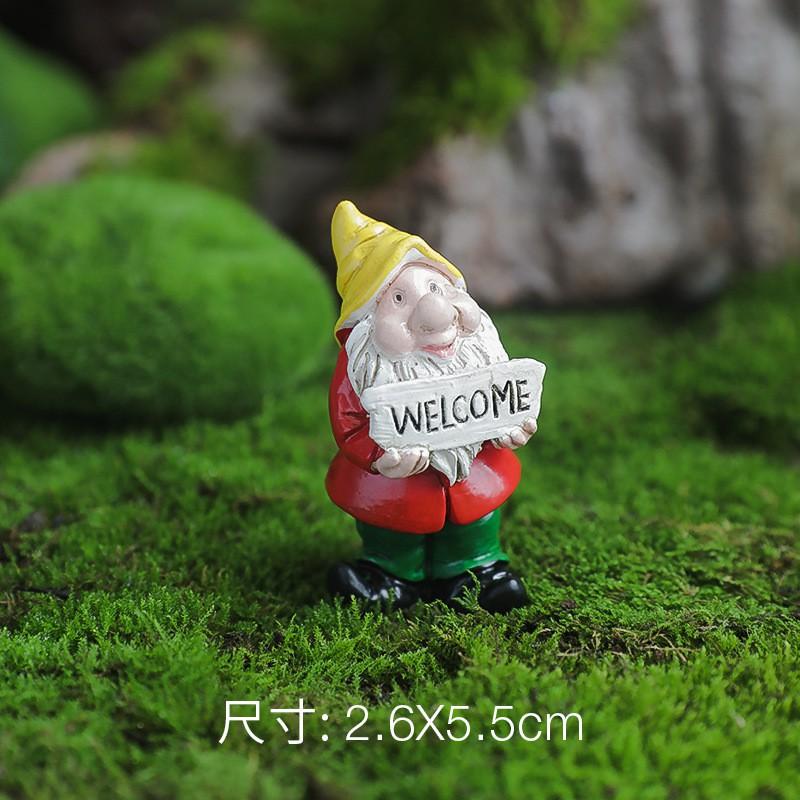 Nordic Style Resin Mini Figurines Set - Gnome Mushroom Frog Terrarium Decor Desktop Garden Ornament