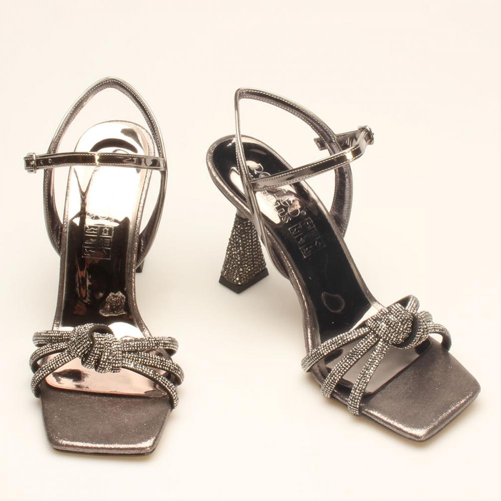 

Женские классические туфли на каблуке с платиновым камнем на каблуке 36 платиновый