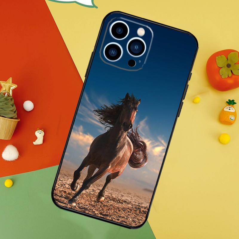 Horses Running Phone Case For iPhone 17 Pro Max 16 14 13 12 11 15 Pro Max Plus 12 13 Mini 16e 17 Air Cover