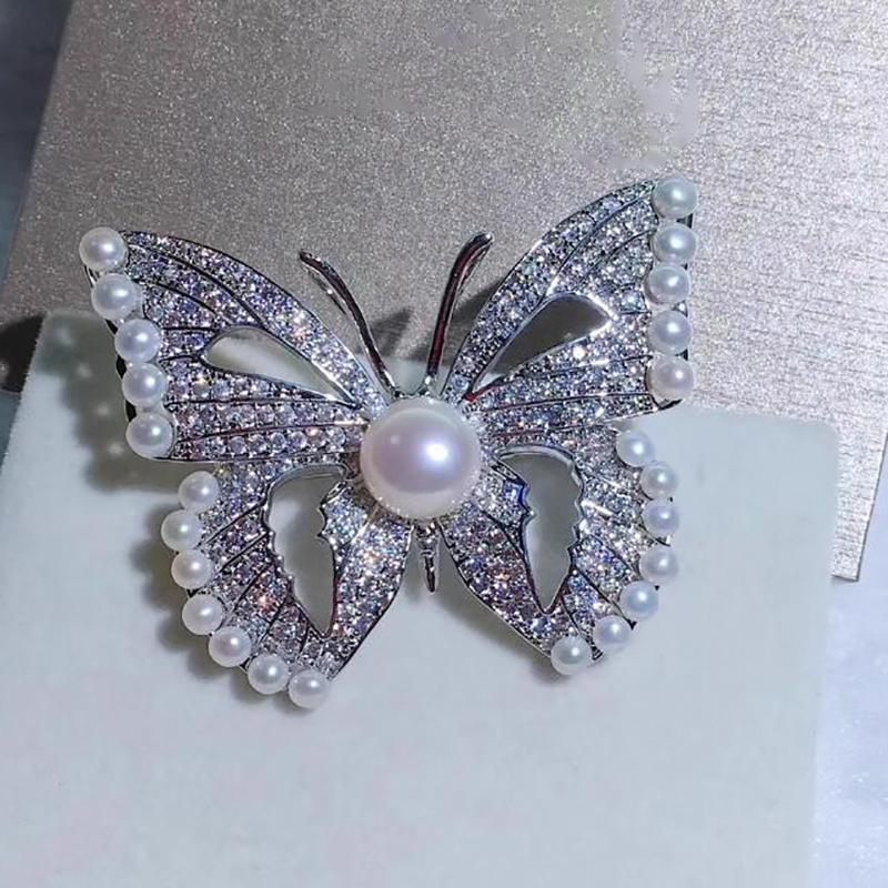 Sparkling Diamond Butterfly Pearl Brooch Elegant Corsage Pendant Pin  Accessories