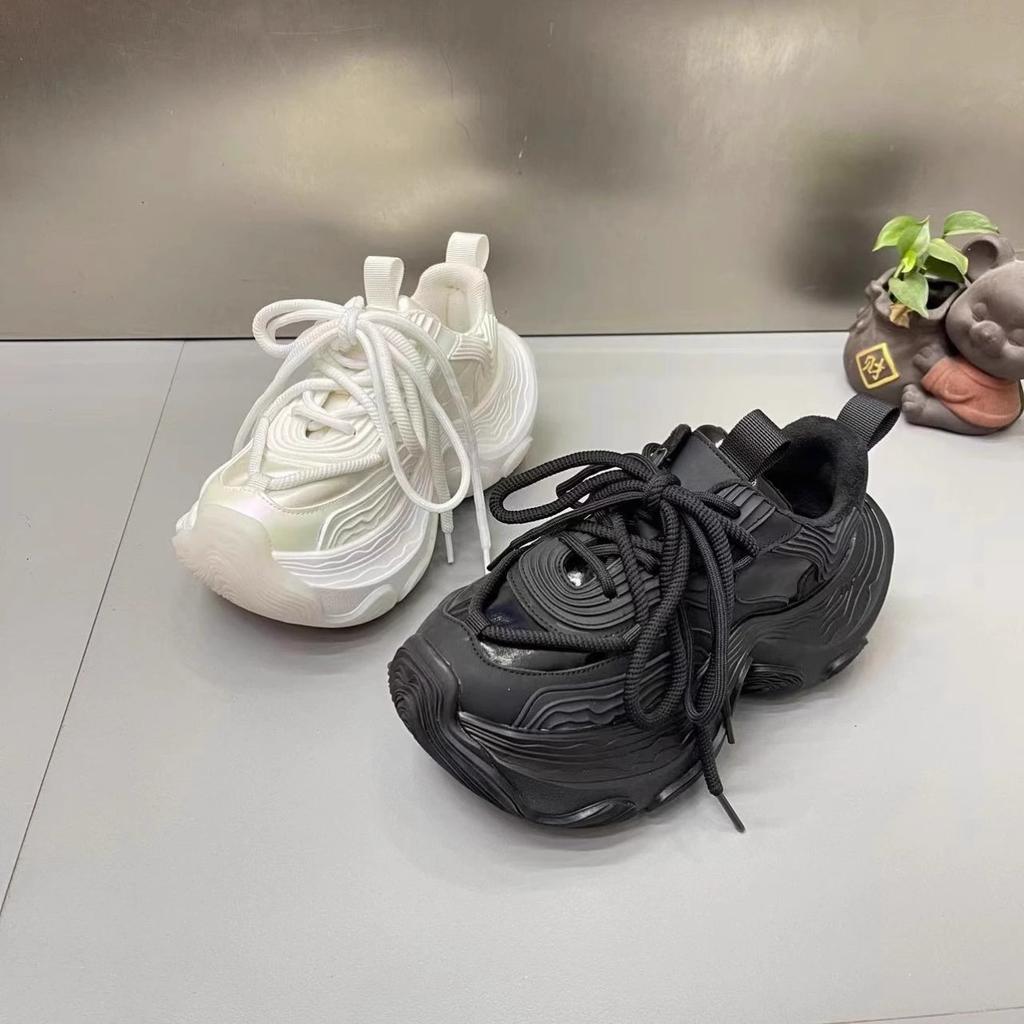 Fashion Casual Shoes Spring 2025 New Niche Platform Korean Version Retro Women's Shoes Trendy Shoes Korean Version Versatile