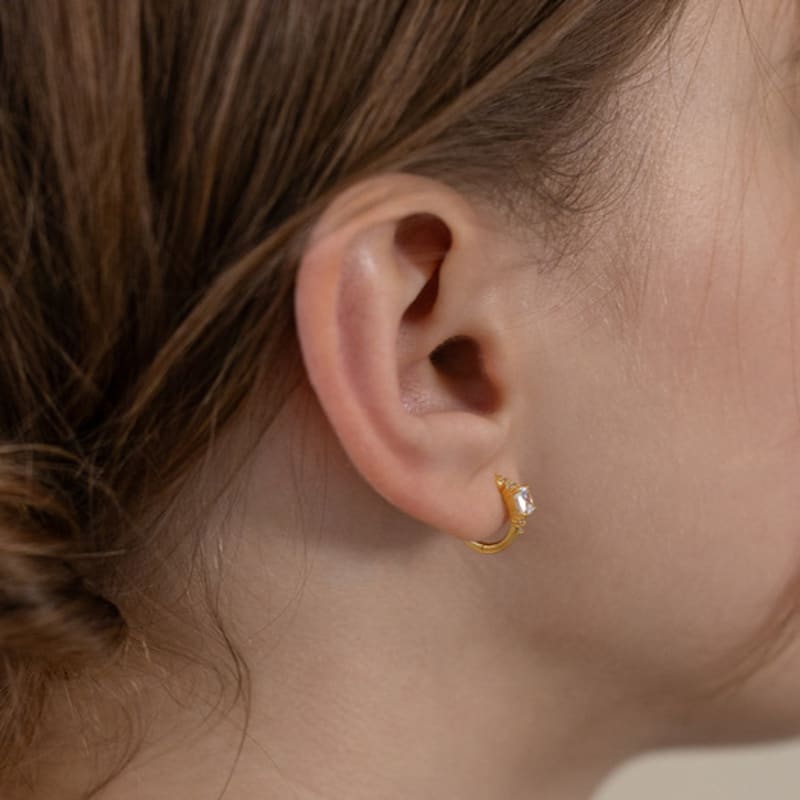 TATIANA (925 Silver) Rond Radiance Hoop Earrings EC3173