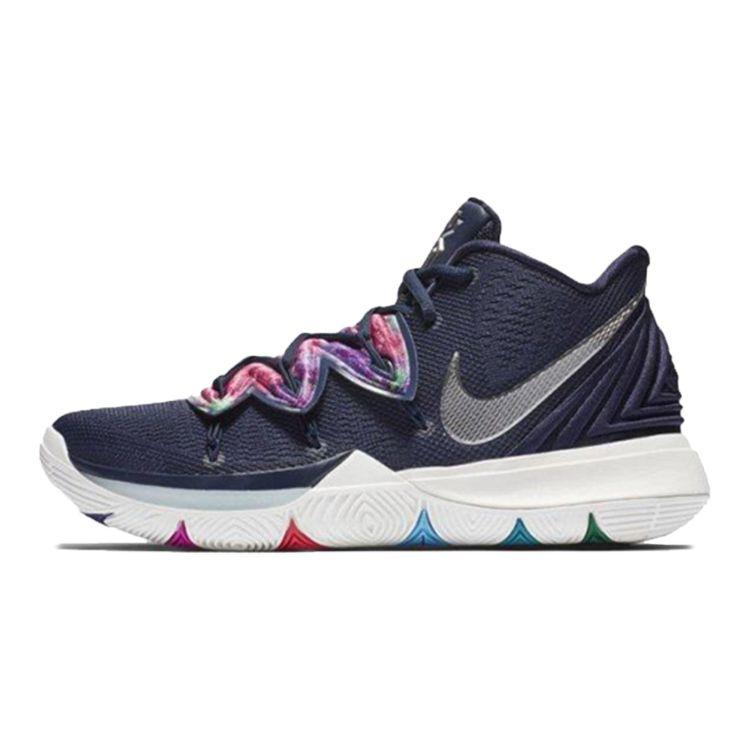 

Детские кроссовки Nike Kyrie 5 GS Galaxy синие разноцветные AQ2456-900