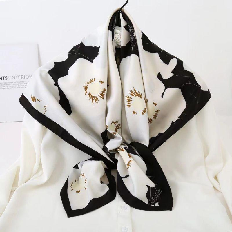 Black and White Animal Print Faux Silk Twill Scarf - 90x90CM Autumn/Winter Shawl for Women
