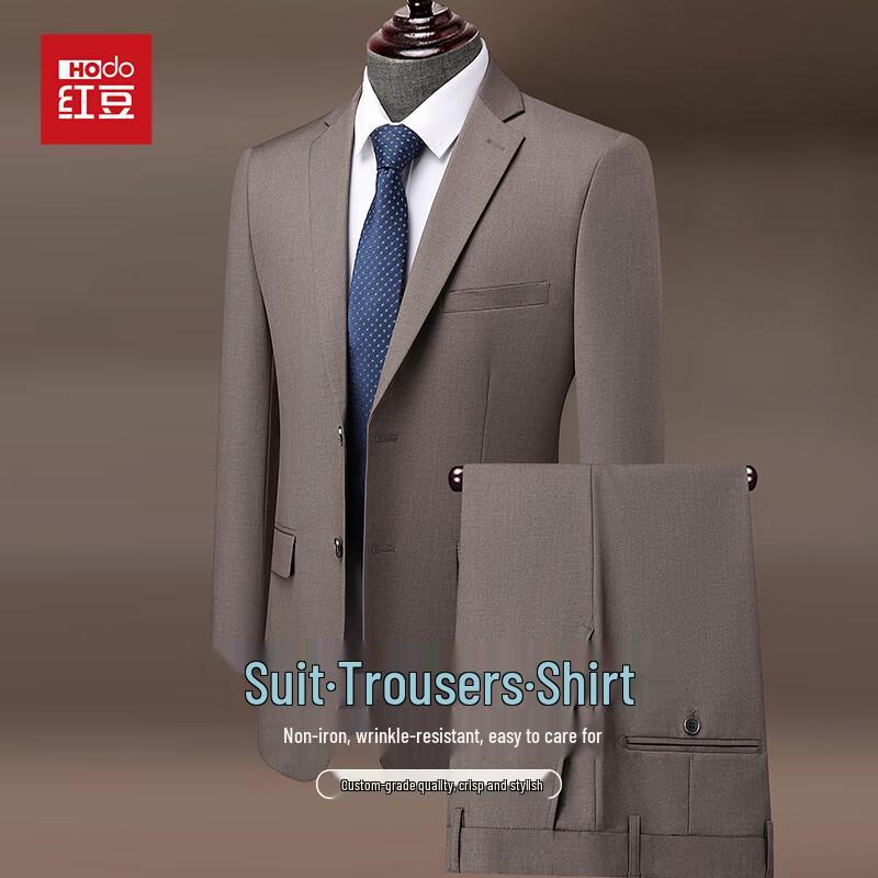Ensemble de costume d'affaires ajusté pour homme