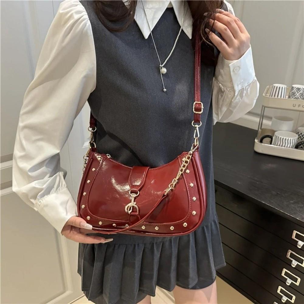 Casual PU Women Shoulder Bag Large Capacity Water-Resistant Crossbod Bag with Hook Lock Metal Rivet Decoration Underarm Bag
