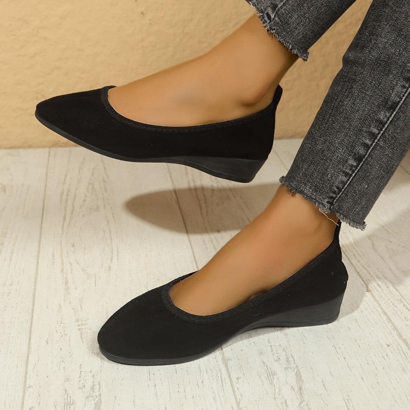 Fashion Spring New Flat Shoes Women's Fashion Round Head Shallow Mouth Cloth Surface Soft Sole Non-slip Single Shoes